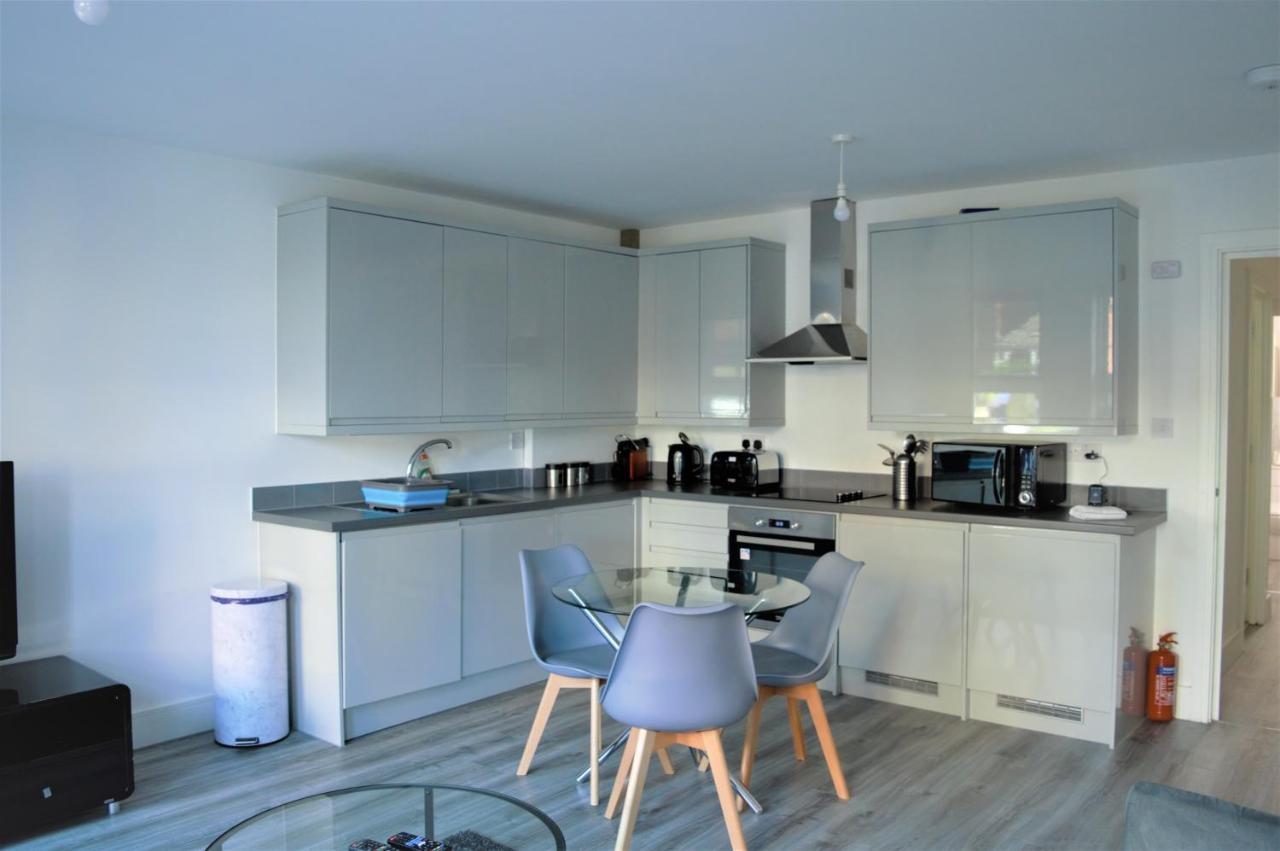 Cheriton Gardens 2 Bed Folkestone Villa Bagian luar foto